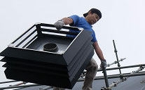 2.薪ストーブ専門店に依頼する